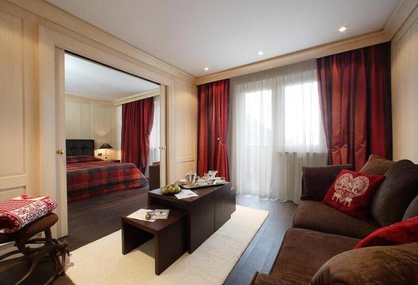 חדר קומפורט, Savoia Dal 1924