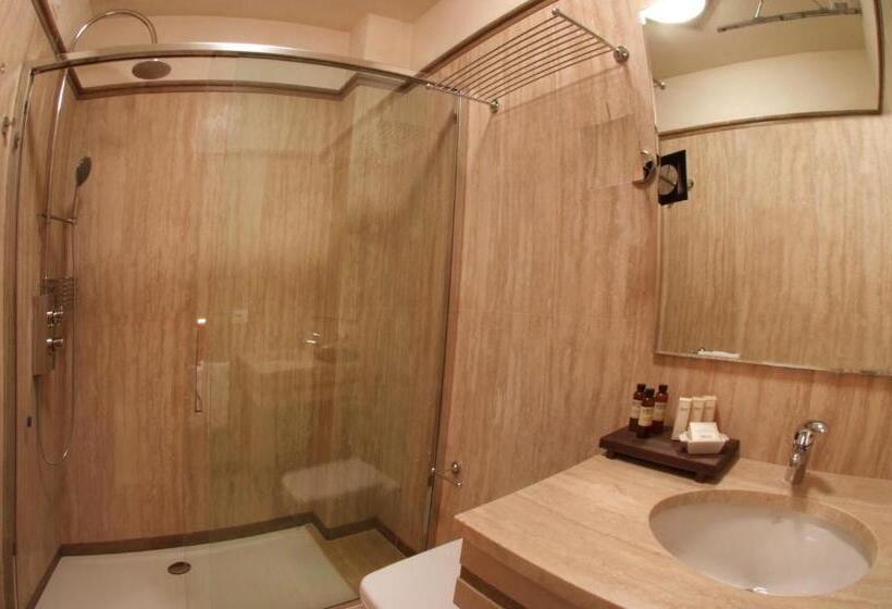 Comfort room with terrace, Stella Della Versilia