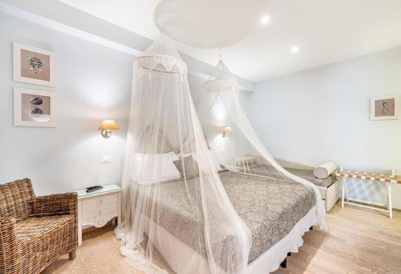Comfort room with terrace, Stella Della Versilia