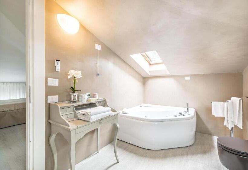 Люкс, Stella Della Versilia