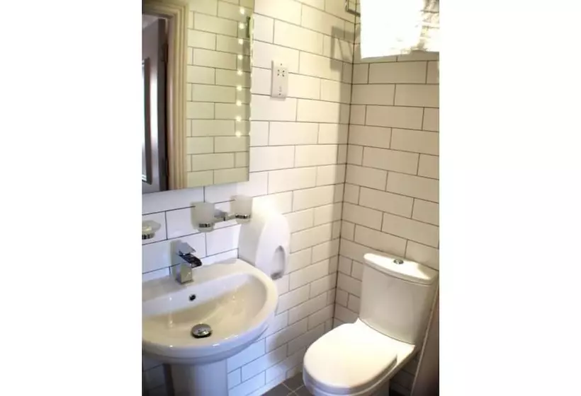 スタンダード４人部屋, York House