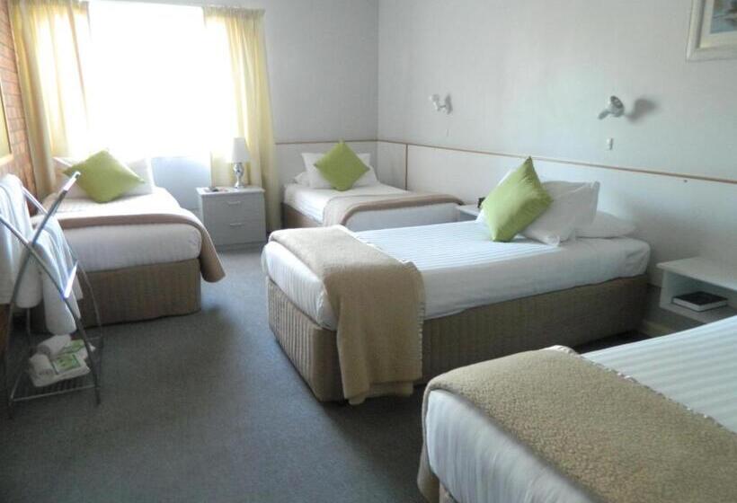 带2个卧室的套房, Orana Windmill Motel