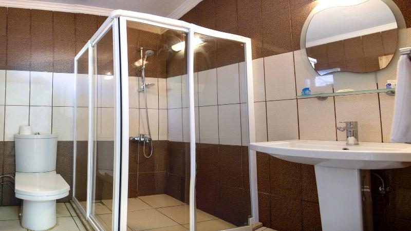 Номер Стандарт, Ponz