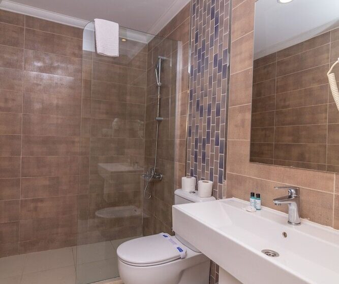 Номер Стандарт, Ponz