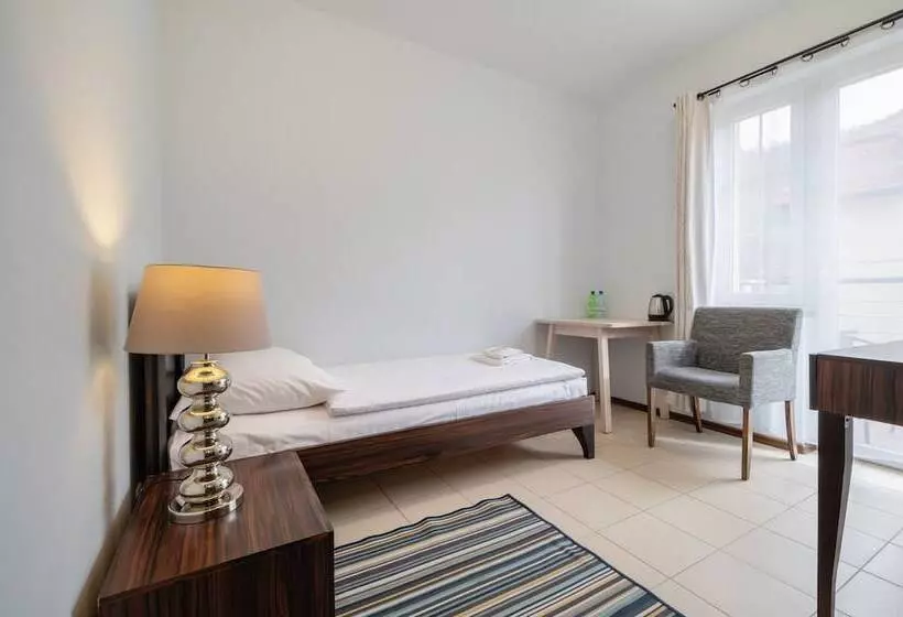 اتاق استاندارد یک نفره, Villa Tilia