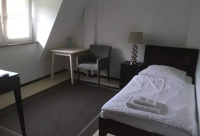 اتاق استاندارد یک نفره, Villa Tilia