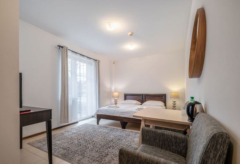 标准间, Villa Tilia