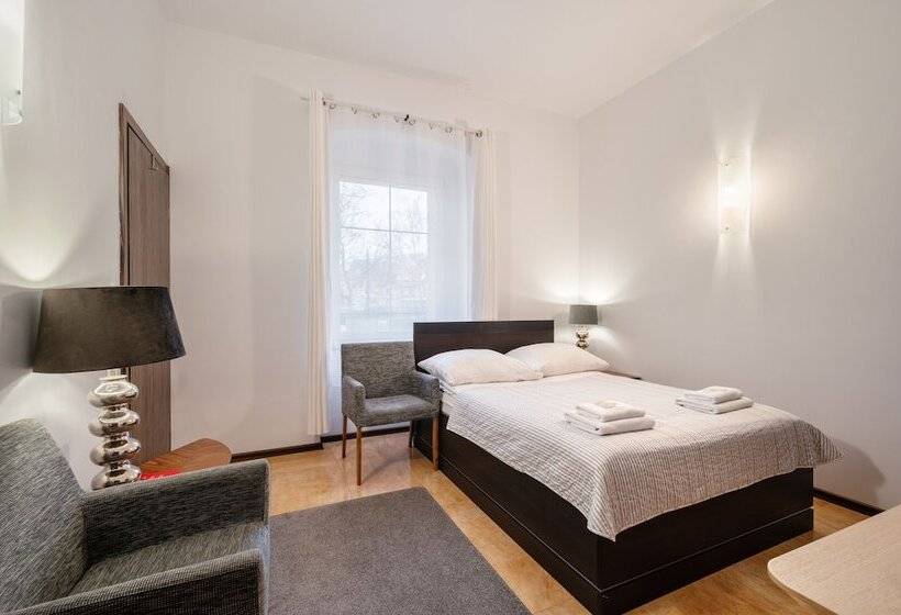 标准间, Villa Tilia