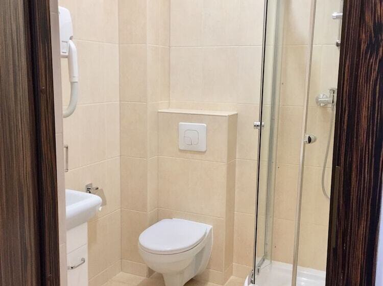 标准间, Villa Tilia