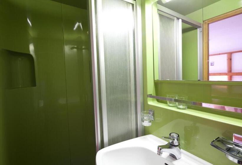 דירת חדר, Pension Garni Plang