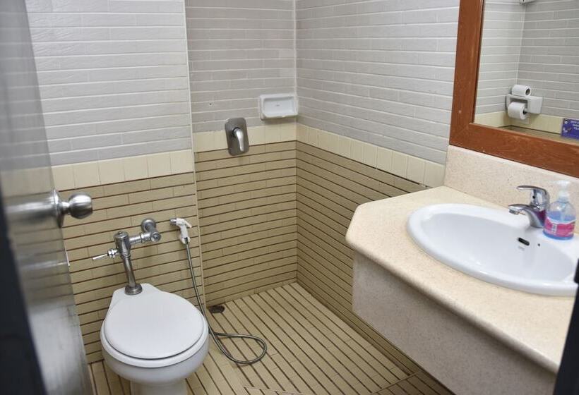 スタンダードルーム, Mad Monkey Bangkok