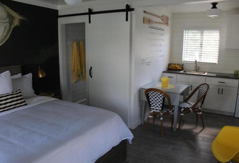 סוויטה דלוקס, Island View Cottages Sebastian