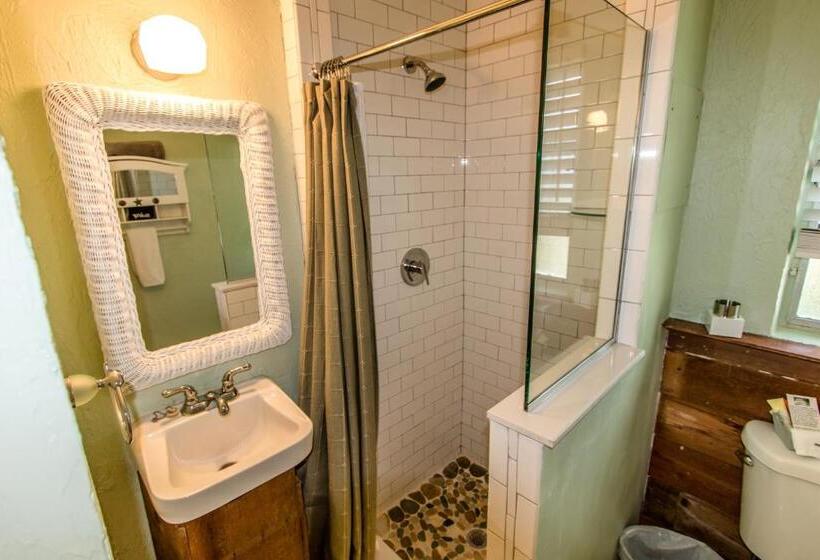 בקתה, Island View Cottages Sebastian