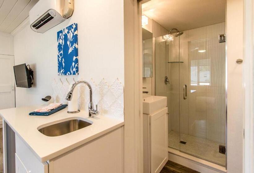 Студия Стандарт, Island View Cottages Sebastian