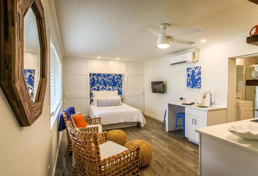 Студия Стандарт, Island View Cottages Sebastian