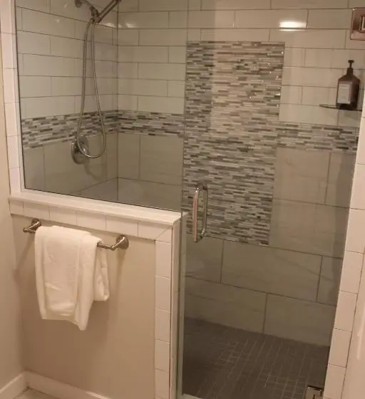 1 Bedroom Apartment Lake View, Island View Cottages Sebastian