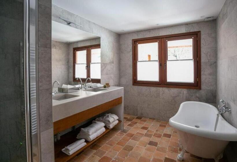 Люкс Deluxe Кровать Кинг, Chez Bruno