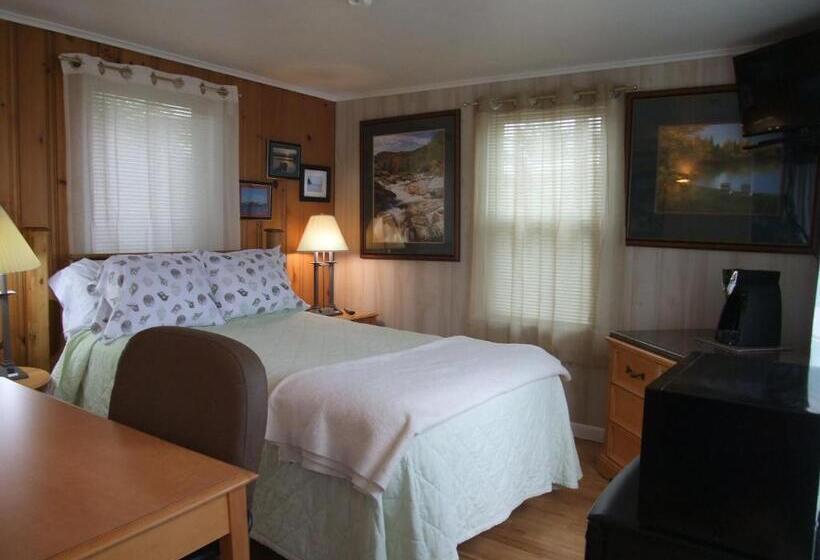 غرفة قياسية مطلّة علي البحيرة, Hills Motel & Marina