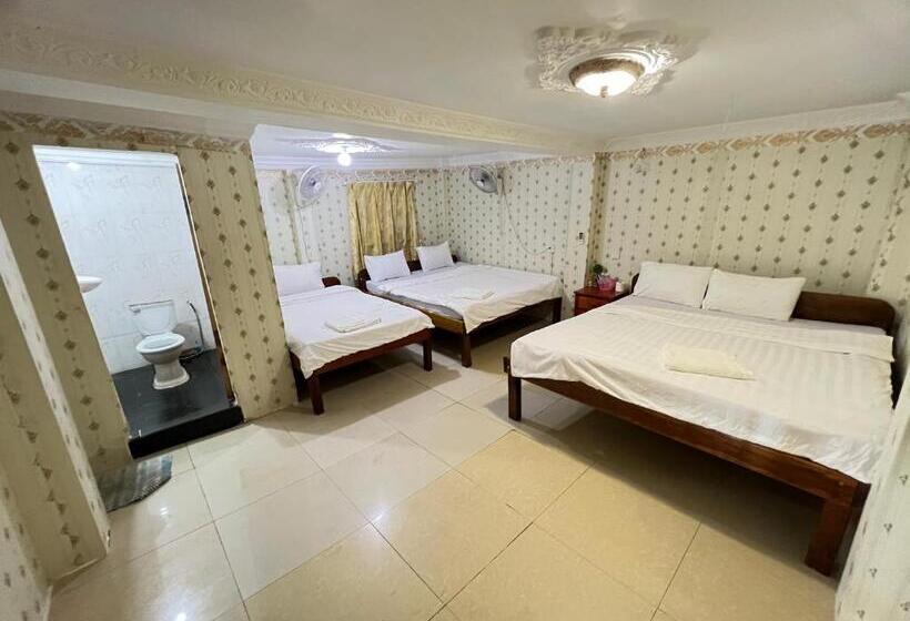 Triple Room Sea View, Elephant Guesthouse