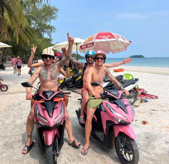 اتاق استاندارد, Elephant Guesthouse