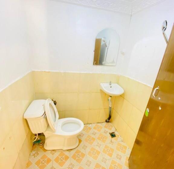 Quarto Estandar, Elephant Guesthouse