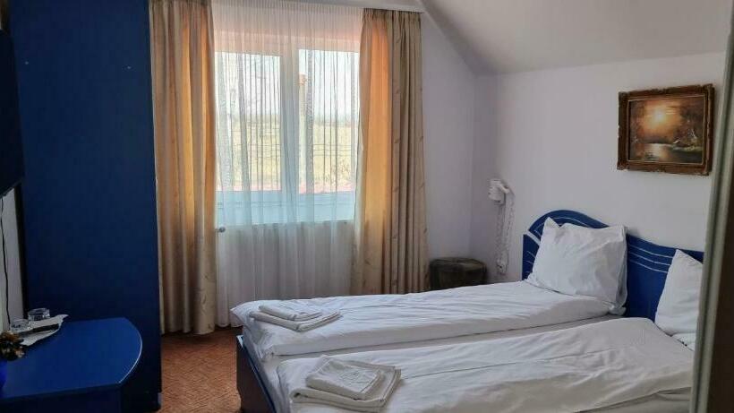 غرفة قياسية, Pensiunea Emma