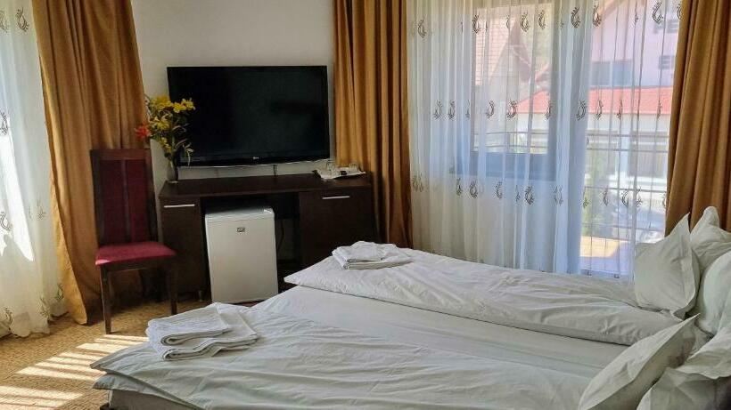 غرفة ديلوكس, Pensiunea Emma