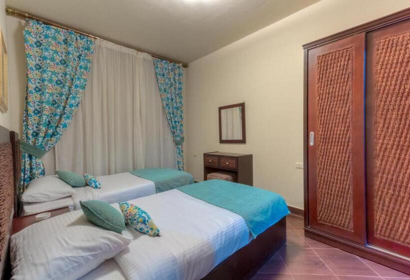 آپارتمان 1 خوابه با چشم‌انداز استخر, Porto Matrouh Apartments By Amer Group