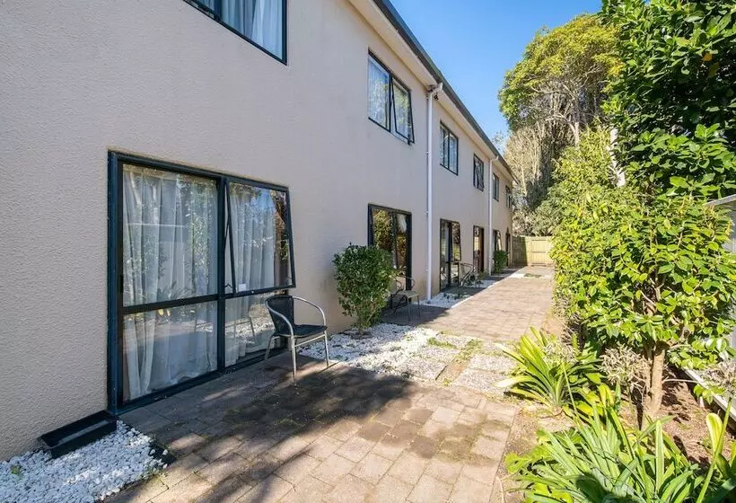 スタンダードスタジオ, Auckland Newmarket Motel