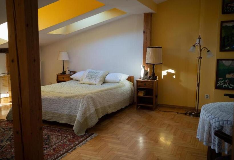 Апартаменты 2 Спальни, Kolory Guest House