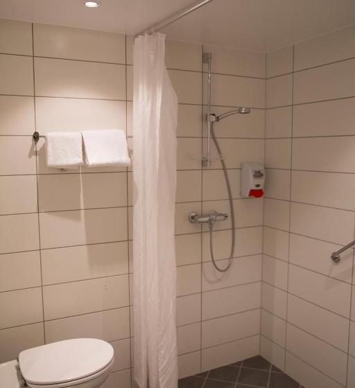 اتاق استاندارد سه نفره, Gardermoen Hotel Bed & Breakfast