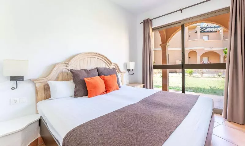 اتاق استاندارد چهار تخته, Gardermoen Hotel Bed & Breakfast