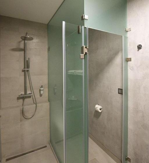 جناح, Grand Hotel Trenčin