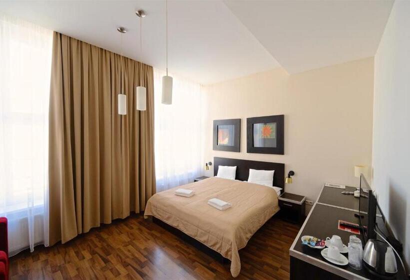 غرفة بيزنس, Grand Hotel Trenčin