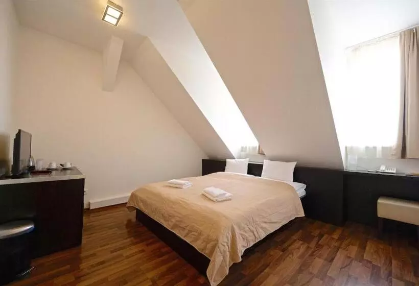 اتاق استاندارد, Grand Hotel Trenčin