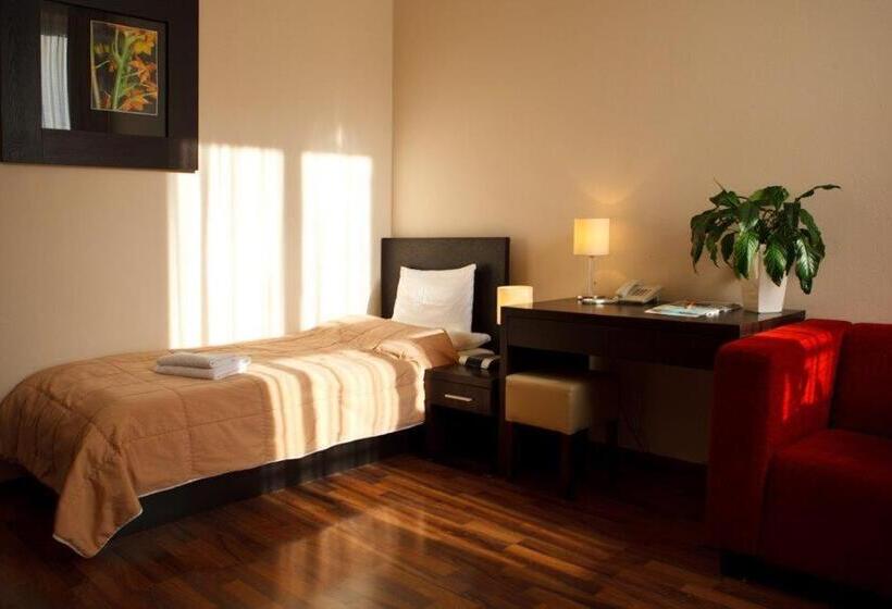 스탠다드 싱글 룸, Grand Hotel Trenčin