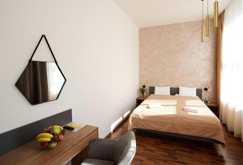스위트, Grand Hotel Trenčin