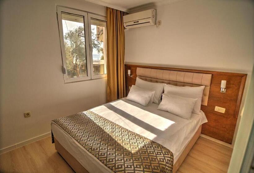 سوئیت خانواده 2 خوابه, Adrović