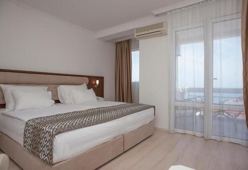 2 Bedroom Family Apartment Sea View, Adrović