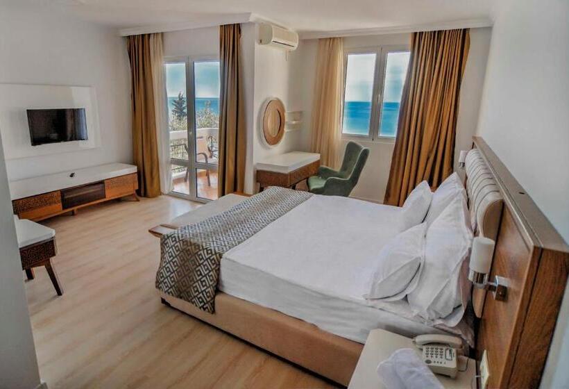 اتاق استاندارد با چشم‌انداز دریا, Adrović