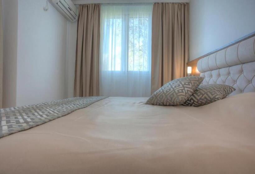 سوییت, Adrović