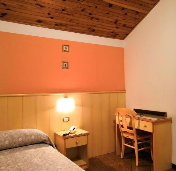 Номер Стандарт Индивидуальный, Albergo Ristorante Scanapà