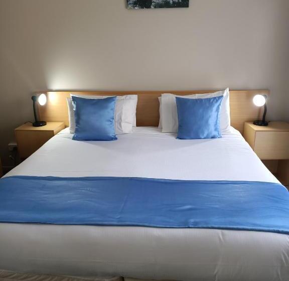 家庭套房, Asure Macy's Motor Inn