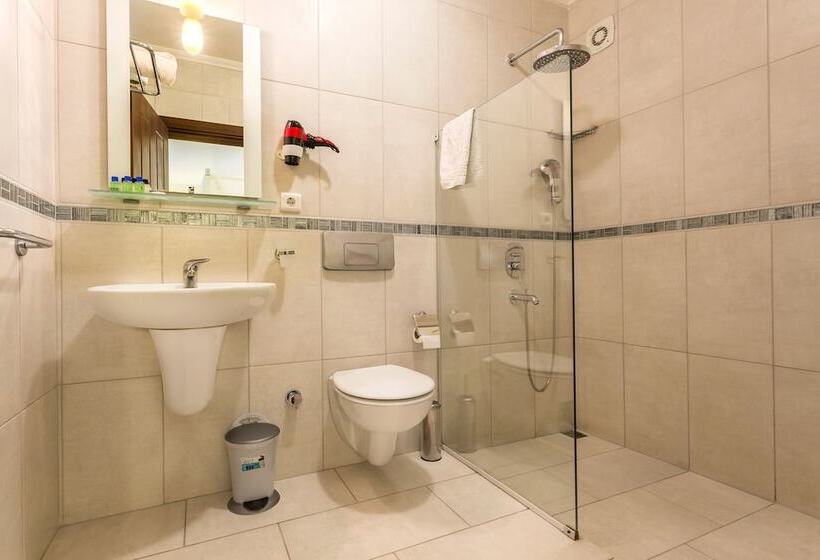 חדר סטנדרט, Cachet Adults Only