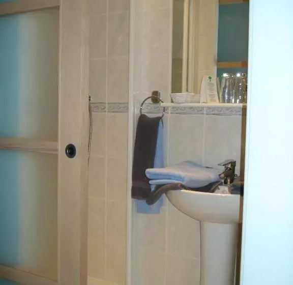 スタンダードルーム, Chambres D Hôtes La Chaumière