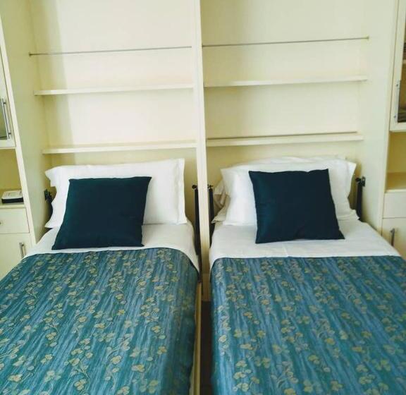 شقة غرفة نوم واحدة مزودة بشُرفة, Il Timone