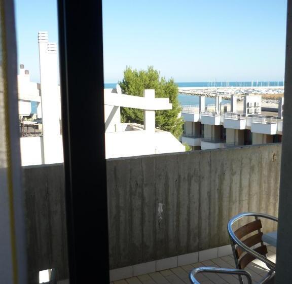 شقة غرفة نوم واحدة مزودة بشُرفة, Il Timone