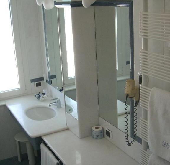 غرفة قياسية, Il Timone