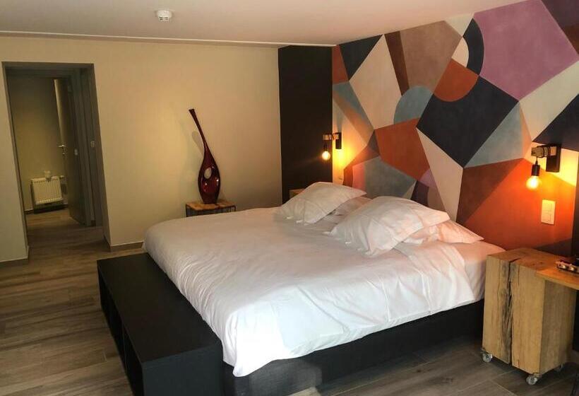 디럭스 룸 킹사이즈 침대, La Librairie