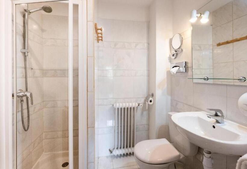 ファミリールーム, L'ecureuil